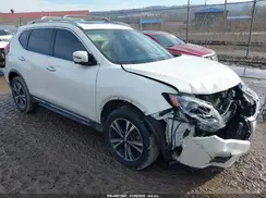 JN8AT2MV4JW316825 2018 NISSAN ROGUE