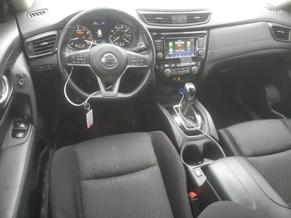 JN8AT2MV4JW317263 2018 NISSAN ROGUE - Image 8