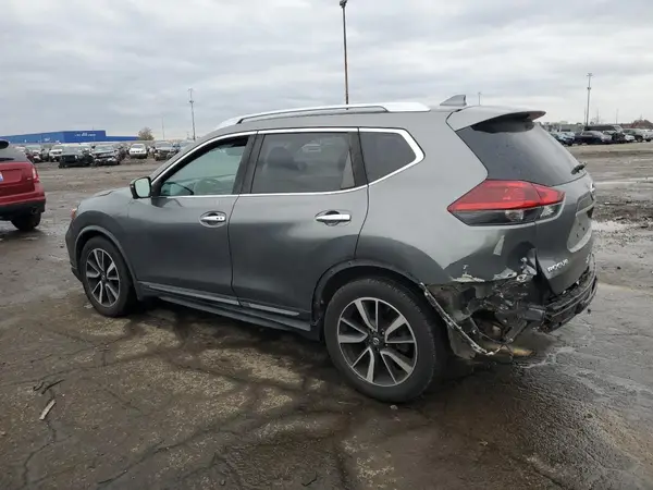 JN8AT2MV4JW325847 2018 NISSAN ROGUE - Image 2