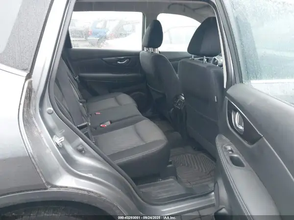 JN8AT2MV4JW328439 2018 NISSAN ROGUE - Image 8