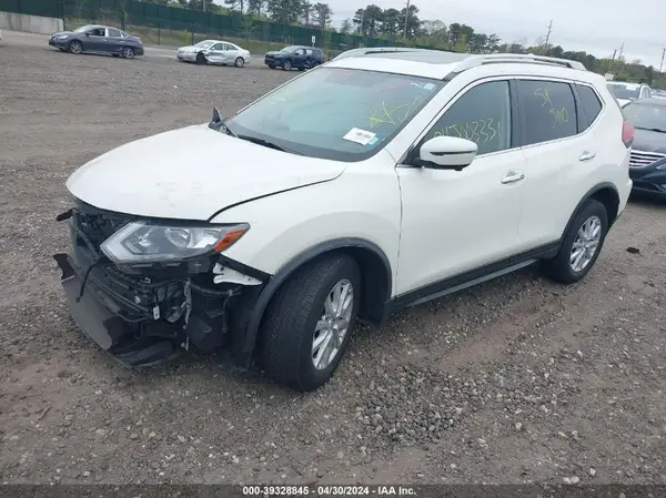 JN8AT2MV4JW343443 2018 NISSAN ROGUE - Image 2
