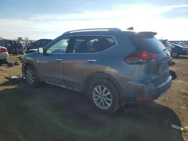 JN8AT2MV4JW343748 2018 NISSAN ROGUE - Image 2