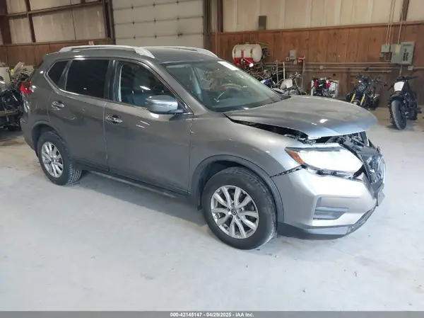 JN8AT2MV4JW344365 2018 NISSAN ROGUE - Image 1