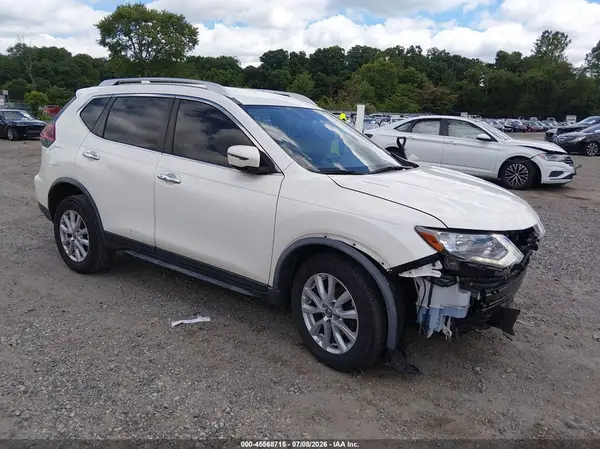 JN8AT2MV4JW350926 2018 NISSAN ROGUE - Image 1