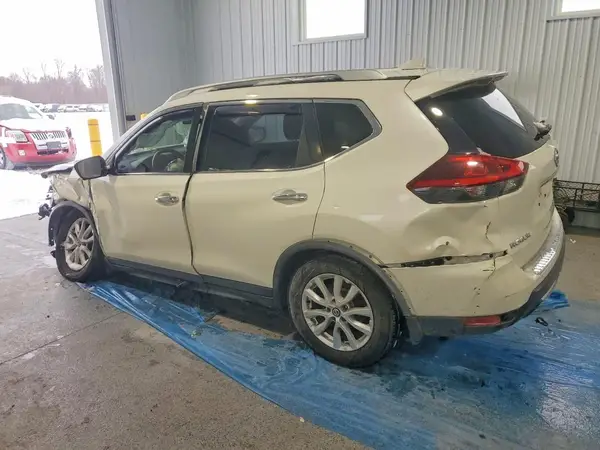 JN8AT2MV4JW352823 2018 NISSAN ROGUE - Image 2