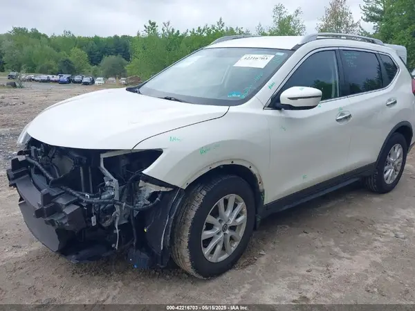 JN8AT2MV4JW354023 2018 NISSAN ROGUE - Image 2