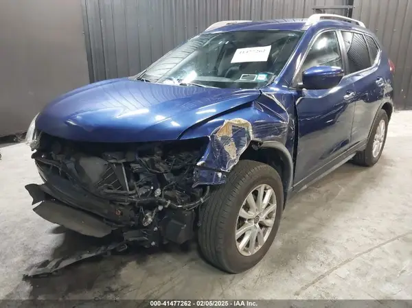 JN8AT2MV4JW355124 2018 NISSAN ROGUE - Image 2