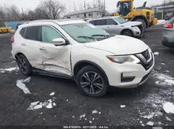 JN8AT2MV4KW372460 2019 NISSAN ROGUE