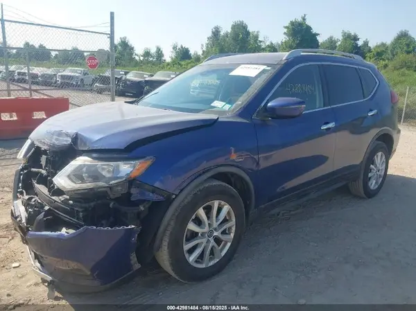 JN8AT2MV4KW372507 2019 NISSAN ROGUE - Image 2