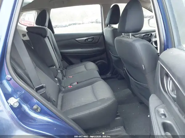 JN8AT2MV4KW375357 2019 NISSAN ROGUE - Image 8