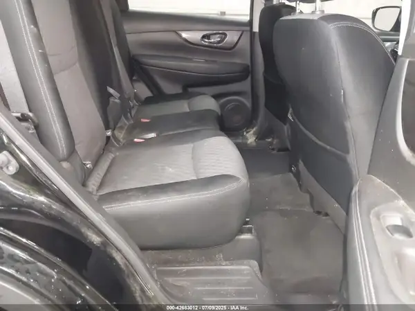 JN8AT2MV4KW378663 2019 NISSAN ROGUE - Image 8