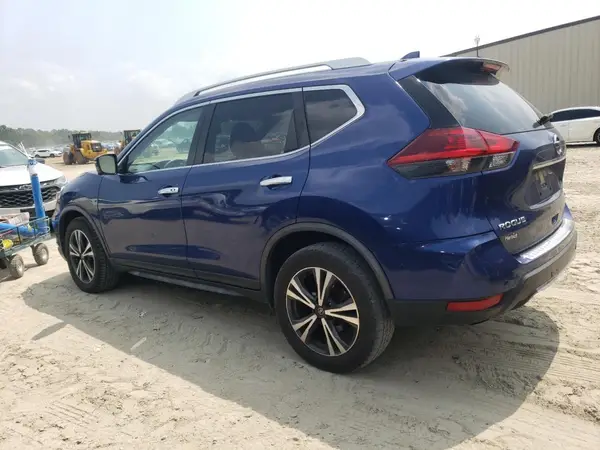JN8AT2MV4KW379392 2019 NISSAN ROGUE - Image 2
