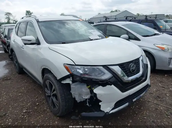 JN8AT2MV4KW380591 2019 NISSAN ROGUE - Image 1