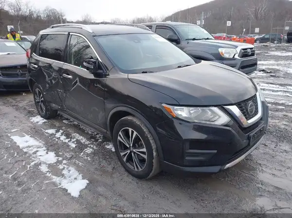JN8AT2MV4KW385337 2019 NISSAN ROGUE - Image 1