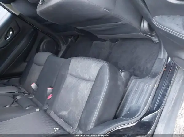 JN8AT2MV4KW385337 2019 NISSAN ROGUE - Image 8