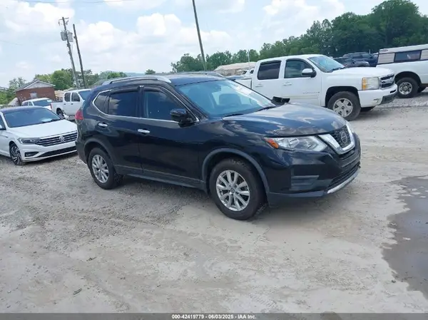 JN8AT2MV4KW390800 2019 NISSAN ROGUE - Image 1
