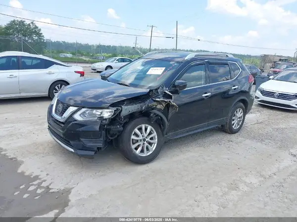JN8AT2MV4KW390800 2019 NISSAN ROGUE - Image 2