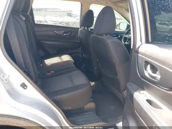 JN8AT2MV4KW391011 2019 NISSAN ROGUE - Image 8