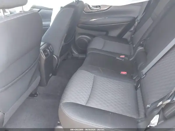 JN8AT2MV4KW392515 2019 NISSAN ROGUE - Image 8