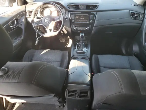 JN8AT2MV4KW396418 2019 NISSAN ROGUE - Image 8