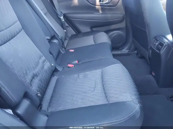 JN8AT2MV4KW396855 2019 NISSAN ROGUE - Image 8