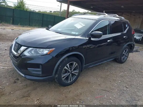 JN8AT2MV4KW397276 2019 NISSAN ROGUE - Image 2