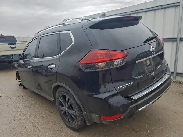 JN8AT2MV4KW398332 2019 NISSAN ROGUE - Image 2