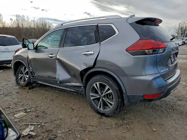 JN8AT2MV4KW401701 2019 NISSAN ROGUE - Image 2