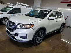 JN8AT2MV4KW402282 2019 NISSAN ROGUE