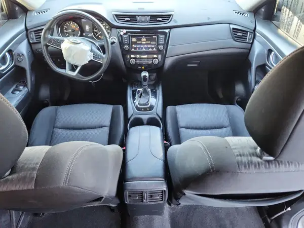 JN8AT2MV4KW402699 2019 NISSAN ROGUE - Image 8