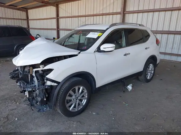 JN8AT2MV4LW100329 2020 NISSAN ROGUE - Image 2
