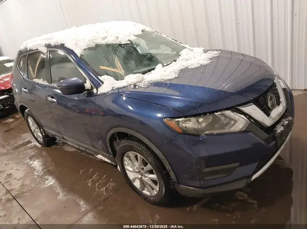 JN8AT2MV4LW105661 2020 NISSAN ROGUE - Image 1