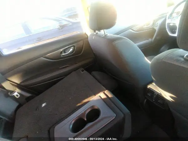 JN8AT2MV4LW110486 2020 NISSAN ROGUE - Image 8