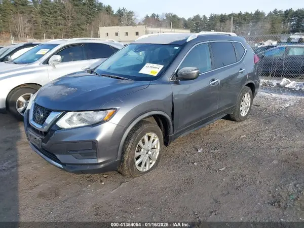 JN8AT2MV4LW116157 2020 NISSAN ROGUE - Image 2