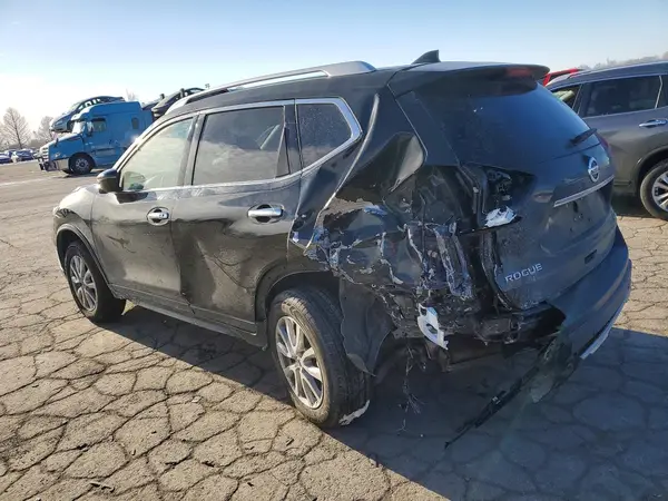 JN8AT2MV4LW122315 2020 NISSAN ROGUE - Image 2