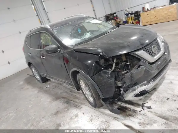 JN8AT2MV4LW122427 2020 NISSAN ROGUE - Image 1