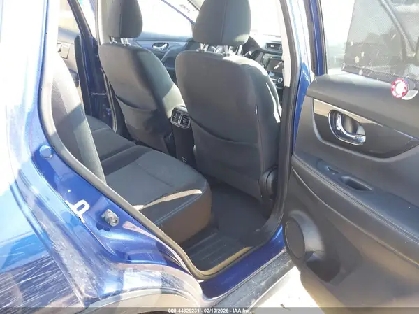 JN8AT2MV4LW133668 2020 NISSAN ROGUE - Image 8