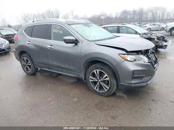 JN8AT2MV4LW135694 2020 NISSAN ROGUE - Image 1