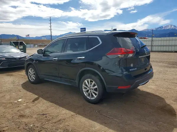 JN8AT2MV4LW138157 2020 NISSAN ROGUE - Image 2