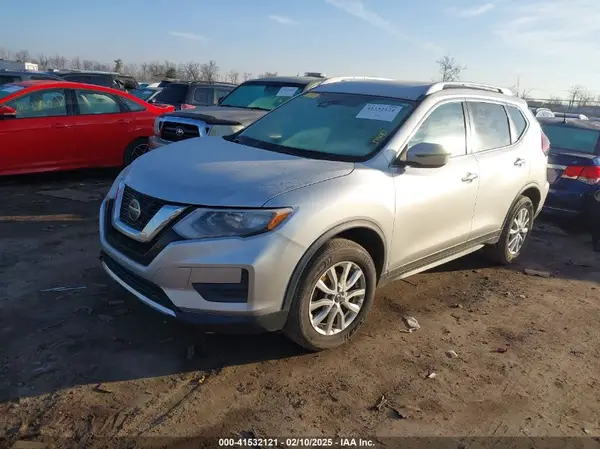 JN8AT2MV4LW139762 2020 NISSAN ROGUE - Image 2