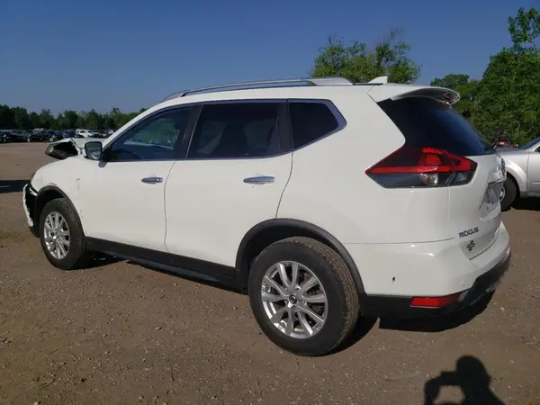 JN8AT2MV4LW140328 2020 NISSAN ROGUE - Image 2