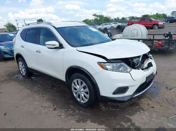 JN8AT2MV5GW136603 2016 NISSAN ROGUE - Image 1