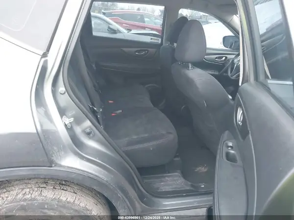 JN8AT2MV5GW142739 2016 NISSAN ROGUE - Image 8