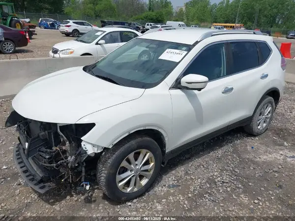 JN8AT2MV5GW143115 2016 NISSAN ROGUE - Image 2