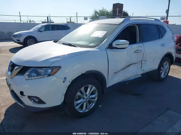 JN8AT2MV5GW150243 2016 NISSAN ROGUE - Image 2