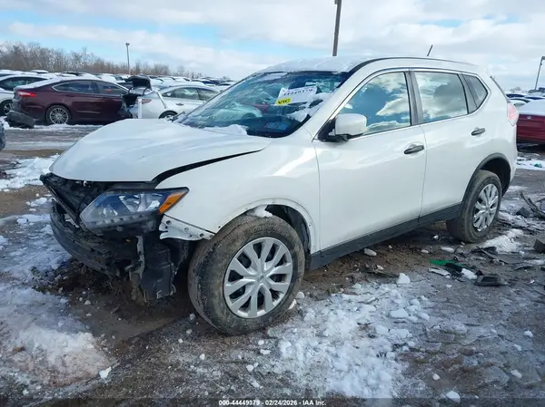 JN8AT2MV5GW150324 2016 NISSAN ROGUE - Image 2