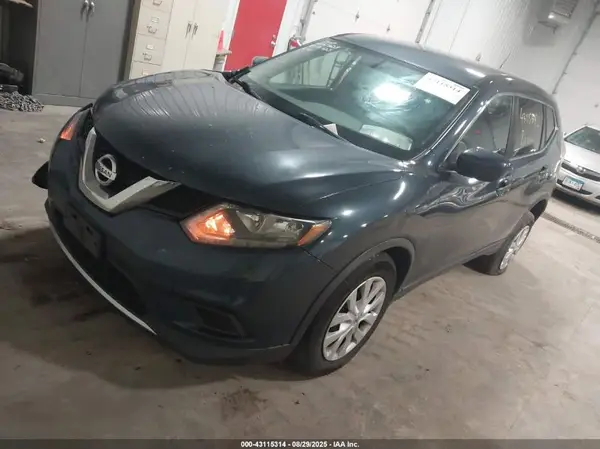JN8AT2MV5GW151568 2016 NISSAN ROGUE - Image 2