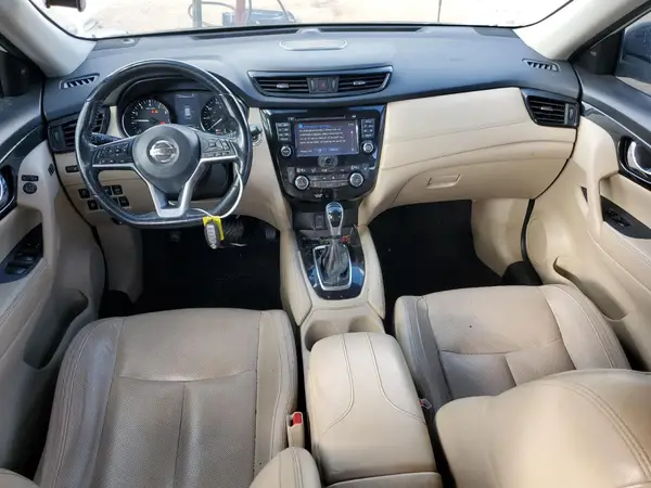 JN8AT2MV5HW004085 2017 NISSAN ROGUE - Image 8