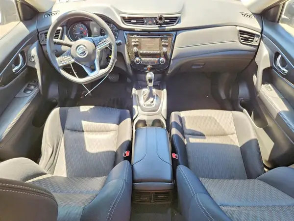 JN8AT2MV5HW006077 2017 NISSAN ROGUE - Image 8