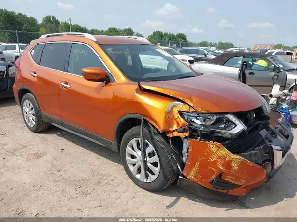 JN8AT2MV5HW008931 2017 NISSAN ROGUE - Image 1